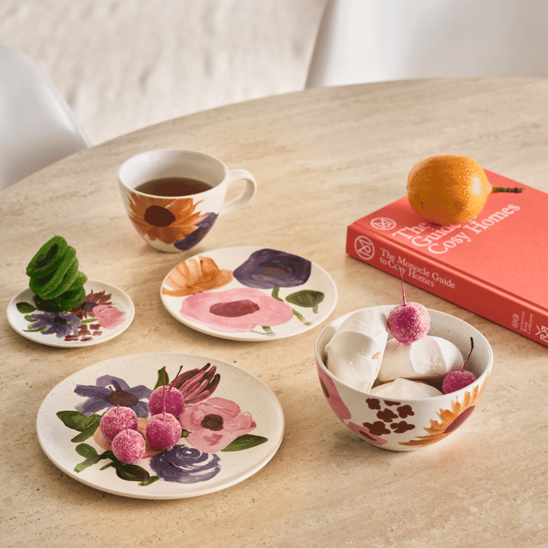 Urban Nature Culture - Hanako - Bord Ø21 Urban Nature Culture 